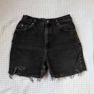 🎩 Vintage Lee High Waisted Distressed Jean Shorts with Raw Hem